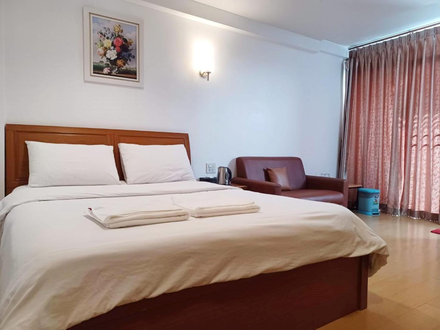 Nut Mansion Suvarnabhumi Bang Phli Экстерьер фото